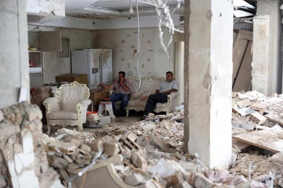 星迈网 【环时深度】战火暂息，以伊留守华侨华人“松了半口气”